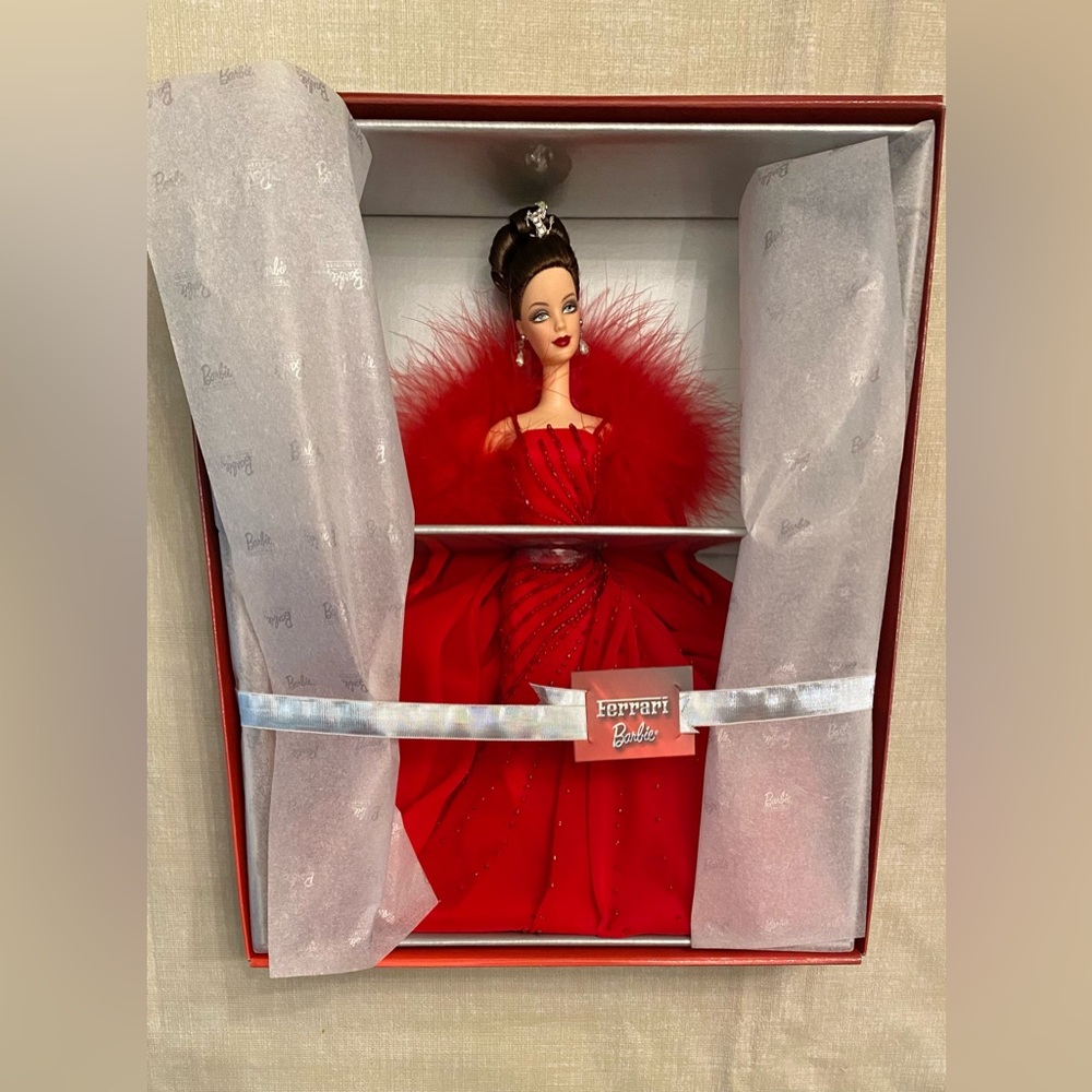 💥Host pick💥 2000 Ferrari Barbie.  Collector Edition